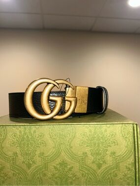 Gucci reversible belt